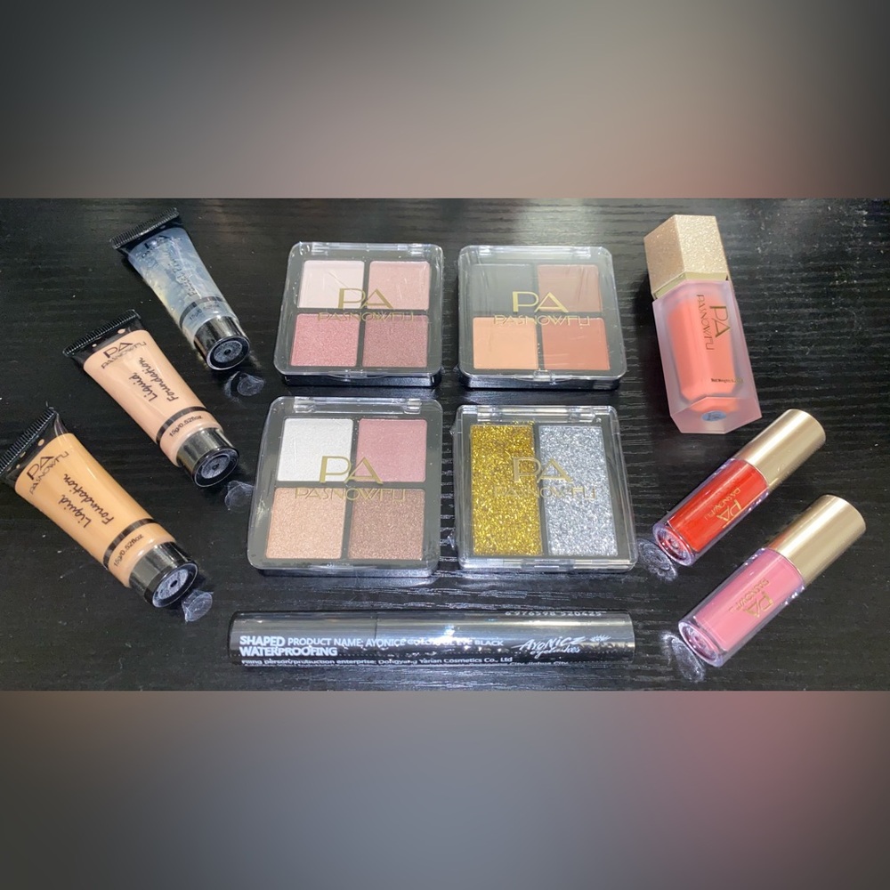 ✨BRAND NEW✨ Complete Makeup Set – PASNOWFU Collection 💋